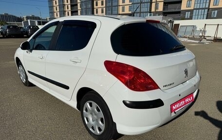 Peugeot 308 II, 2011 год, 725 000 рублей, 3 фотография