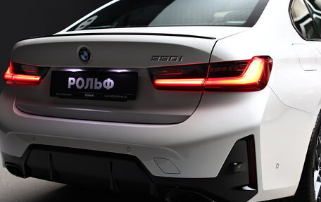 BMW 3 серия, 2024 год, 7 300 000 рублей, 14 фотография