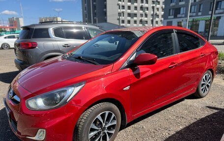 Hyundai Solaris II рестайлинг, 2011 год, 870 000 рублей, 3 фотография