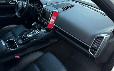 Porsche Cayenne III, 2011 год, 2 500 000 рублей, 12 фотография