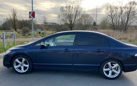 Honda Civic VIII, 2011 год, 900 000 рублей, 3 фотография