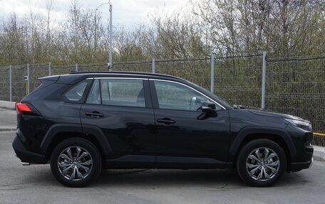 Toyota RAV4, 2024 год, 4 185 000 рублей, 6 фотография