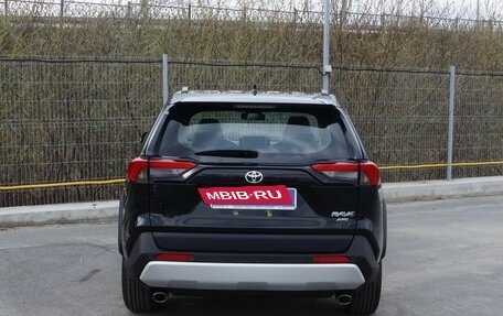 Toyota RAV4, 2024 год, 4 185 000 рублей, 4 фотография