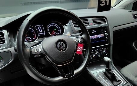 Volkswagen Golf VII, 2018 год, 1 900 000 рублей, 17 фотография