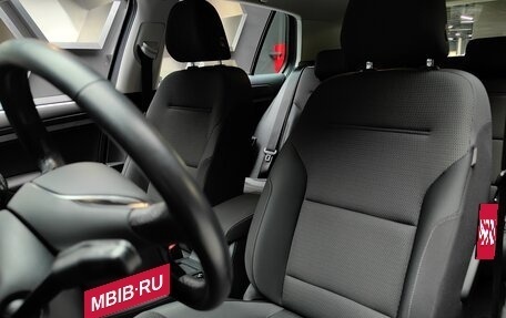 Volkswagen Golf VII, 2018 год, 1 900 000 рублей, 15 фотография