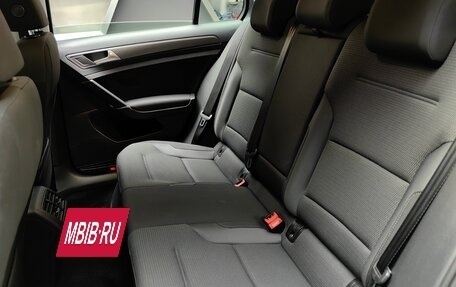 Volkswagen Golf VII, 2018 год, 1 900 000 рублей, 20 фотография