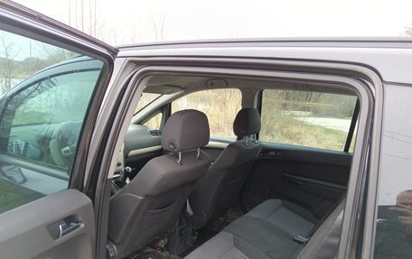 Opel Zafira B, 2008 год, 625 000 рублей, 4 фотография