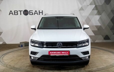 Volkswagen Tiguan II, 2017 год, 2 180 000 рублей, 2 фотография