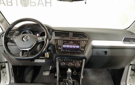 Volkswagen Tiguan II, 2017 год, 2 180 000 рублей, 12 фотография