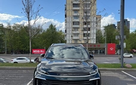 CheryExeed TXL, 2023 год, 3 700 000 рублей, 2 фотография