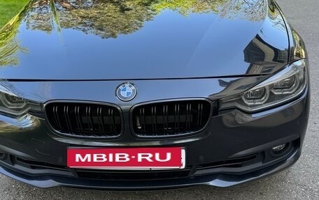 BMW 3 серия, 2018 год, 2 450 000 рублей, 3 фотография