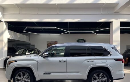 Toyota Sequoia, 2025 год, 15 890 000 рублей, 7 фотография