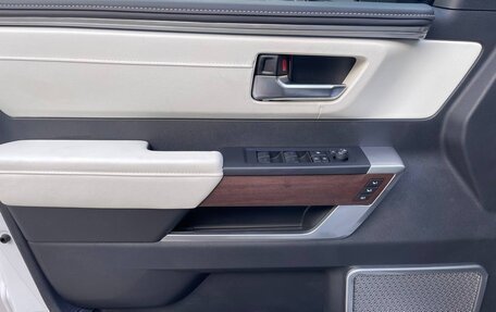 Toyota Sequoia, 2025 год, 15 890 000 рублей, 19 фотография