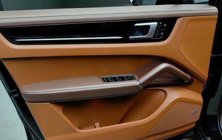Porsche Cayenne III, 2021 год, 10 500 000 рублей, 35 фотография