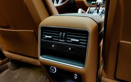 Porsche Cayenne III, 2021 год, 10 500 000 рублей, 38 фотография