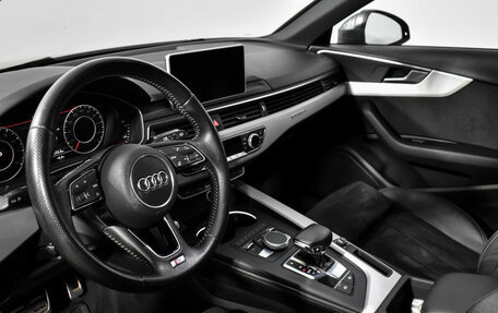 Audi A4, 2016 год, 2 515 000 рублей, 10 фотография