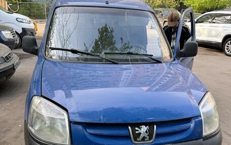 Peugeot Partner II рестайлинг 2, 2010 год, 250 000 рублей, 2 фотография