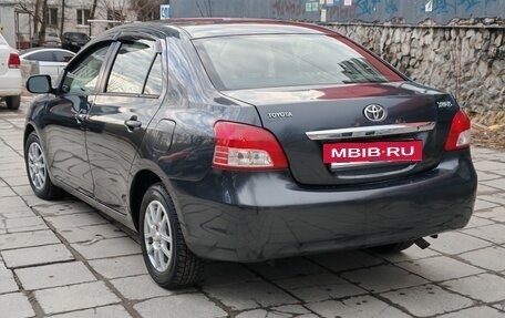 Toyota Yaris III рестайлинг, 2008 год, 650 000 рублей, 2 фотография
