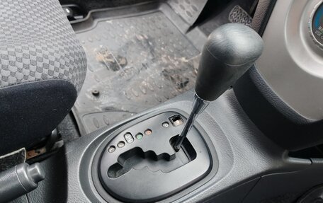 Toyota Yaris III рестайлинг, 2008 год, 650 000 рублей, 8 фотография