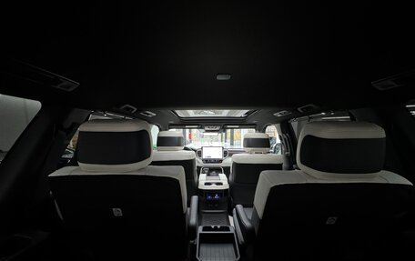Toyota Sequoia, 2025 год, 15 890 000 рублей, 36 фотография