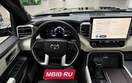 Toyota Sequoia, 2025 год, 15 890 000 рублей, 28 фотография
