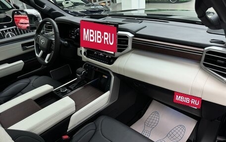 Toyota Sequoia, 2025 год, 15 890 000 рублей, 29 фотография