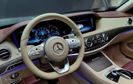 Mercedes-Benz S-Класс, 2018 год, 5 500 000 рублей, 22 фотография
