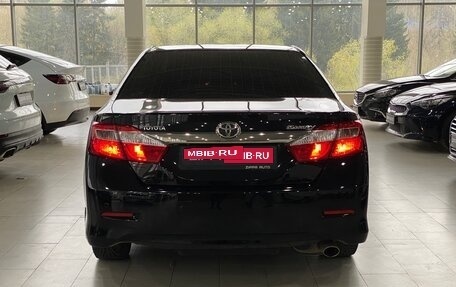 Toyota Camry, 2013 год, 1 599 000 рублей, 5 фотография