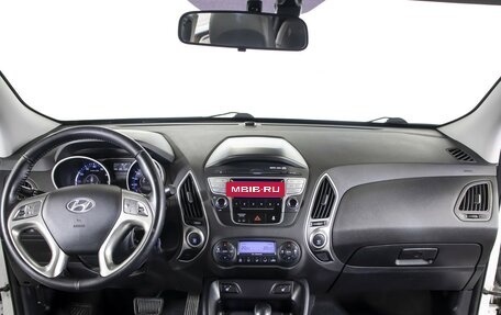 Hyundai ix35 I рестайлинг, 2012 год, 1 223 000 рублей, 12 фотография