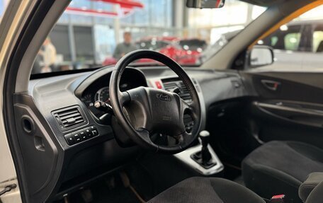 Hyundai Tucson III, 2006 год, 650 000 рублей, 10 фотография