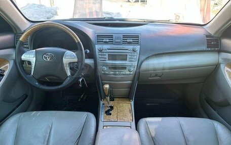 Toyota Camry, 2006 год, 1 100 000 рублей, 5 фотография