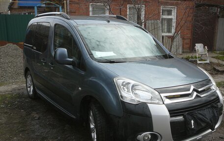 Citroen Berlingo II рестайлинг, 2011 год, 850 000 рублей, 9 фотография