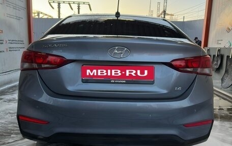 Hyundai Solaris II рестайлинг, 2017 год, 1 350 000 рублей, 4 фотография