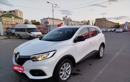 Renault Kadjar I рестайлинг, 2020 год, 1 950 000 рублей, 2 фотография