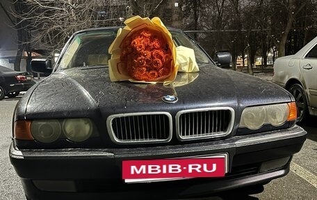 BMW 7 серия, 2000 год, 740 000 рублей, 16 фотография