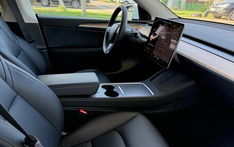 Tesla Model Y I, 2022 год, 4 690 000 рублей, 15 фотография