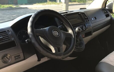 Volkswagen Multivan T5, 2012 год, 2 300 000 рублей, 7 фотография