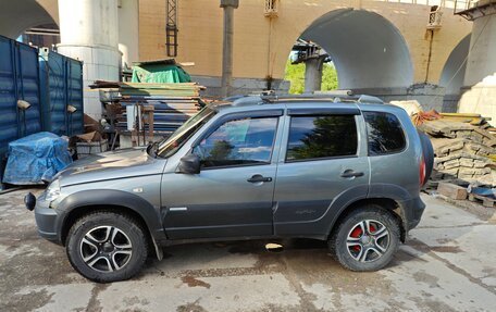 Chevrolet Niva I рестайлинг, 2014 год, 565 000 рублей, 2 фотография