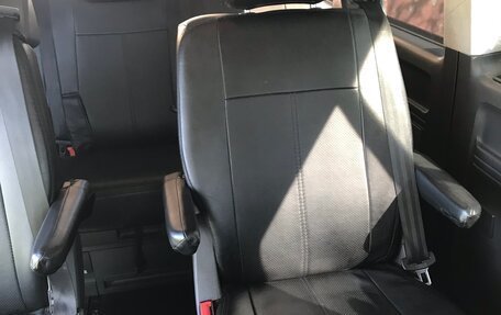 Volkswagen Multivan T5, 2012 год, 2 300 000 рублей, 13 фотография