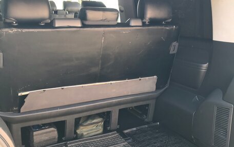 Volkswagen Multivan T5, 2012 год, 2 300 000 рублей, 17 фотография