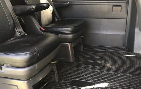 Volkswagen Multivan T5, 2012 год, 2 300 000 рублей, 12 фотография