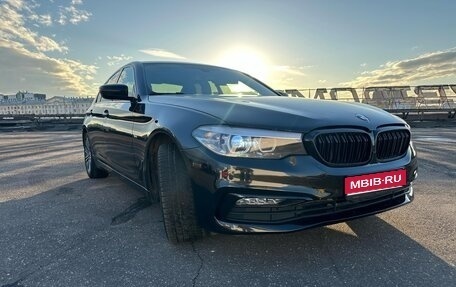 BMW 5 серия, 2018 год, 3 200 000 рублей, 1 фотография