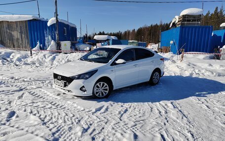 Hyundai Solaris II рестайлинг, 2020 год, 1 420 000 рублей, 1 фотография