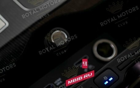 Land Rover Range Rover IV рестайлинг, 2018 год, 8 190 000 рублей, 12 фотография