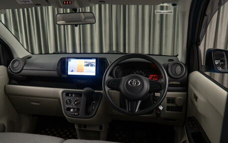 Toyota Passo III, 2017 год, 910 000 рублей, 6 фотография