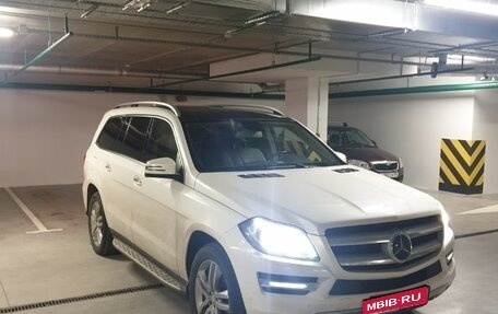 Mercedes-Benz GL-Класс, 2013 год, 2 650 000 рублей, 2 фотография