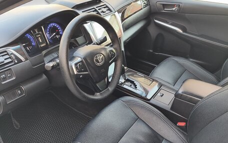 Toyota Camry, 2015 год, 1 640 000 рублей, 7 фотография