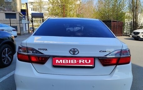 Toyota Camry, 2015 год, 1 640 000 рублей, 5 фотография