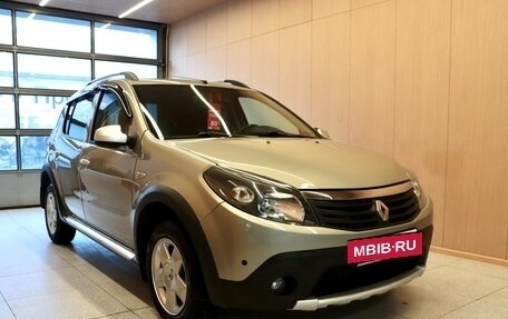 Renault Sandero I, 2014 год, 785 000 рублей, 2 фотография