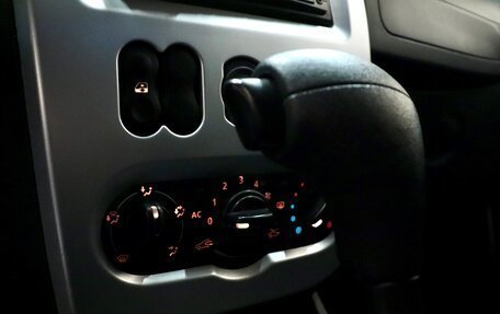 Renault Sandero I, 2014 год, 785 000 рублей, 13 фотография